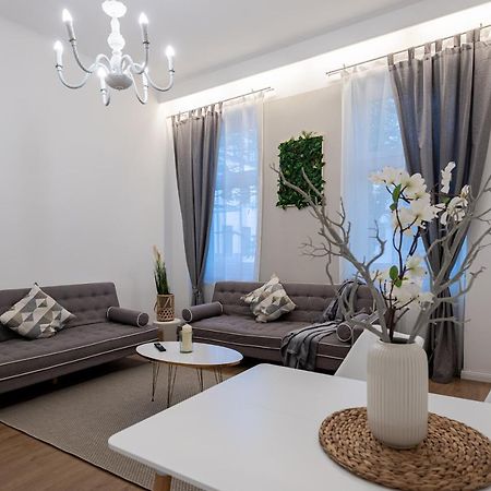Vienna My City Apartment Family Room Bagian luar foto