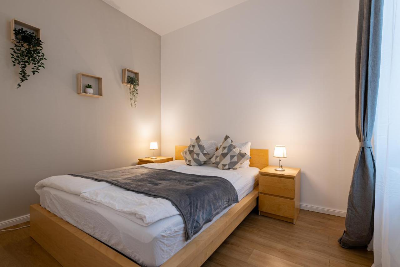 Vienna My City Apartment Family Room Bagian luar foto